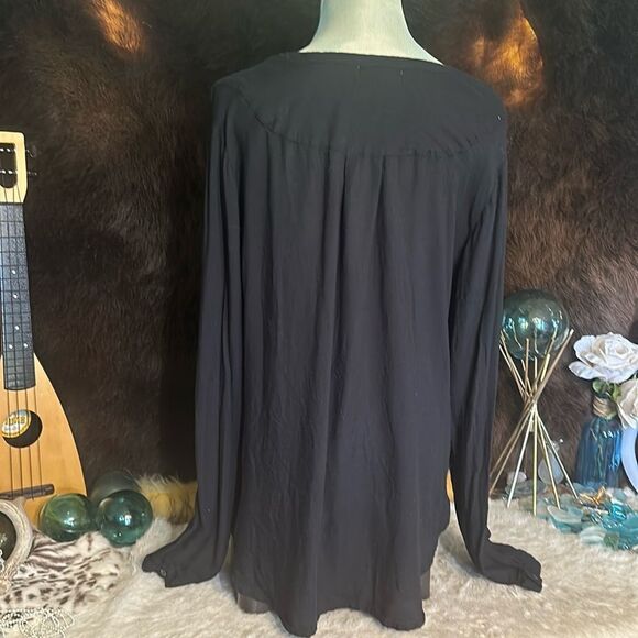 Cloth & Stone blouse L (7002) - Picture 4 of 6